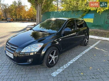 Авто KIA Ceed 2007 № 8137923
