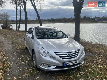 Авто Hyundai Sonata 2013 № 8138050