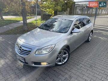 Авто Opel Insignia 2011 № 8138056