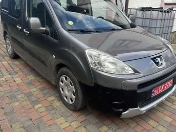 Авто Peugeot Partner 2011 № 8138071