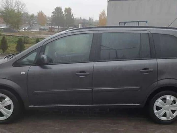 Авто Opel Zafira 2012 № 8138098