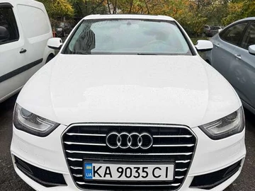 Авто Audi A4 2013 № 8138262