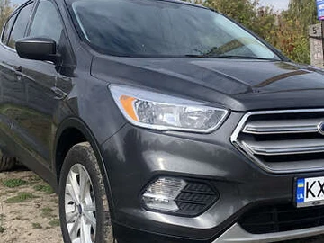 Авто Ford Escape 2019 № 8138295
