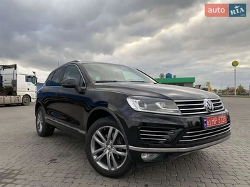 Авто Volkswagen Touareg 2016 № 8138455