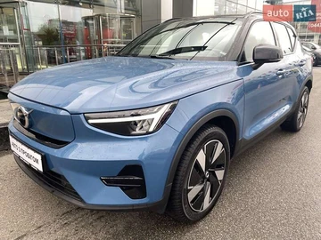 Авто Volvo Xc40 2023 № 8138613