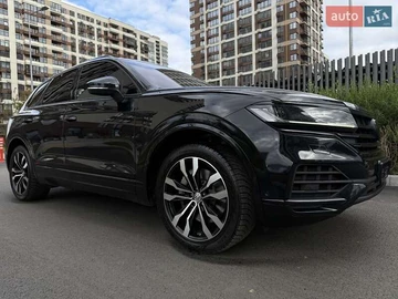 Авто Volkswagen Touareg 2020 № 8138630