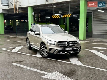 Авто Mercedes Glc-Class 2022 № 8138633