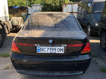 Авто BMW 7 Series 2004 № 8138753