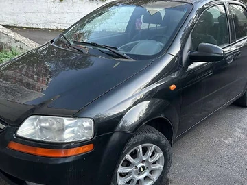 Авто Chevrolet Aveo 2004 № 8138786
