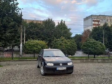 Авто Volkswagen Golf 2001 № 8138860