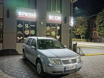 Авто Volkswagen Bora 2004 № 8138915