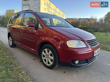 Авто Volkswagen Touran 2004 № 8138943