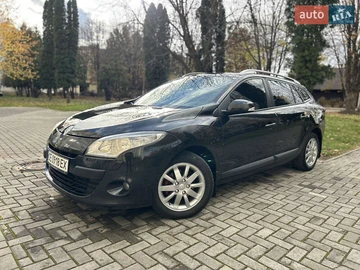 Авто Renault Megane 2010 № 8139002