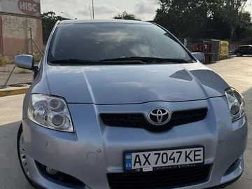 Авто Toyota Auris 2008 № 8139021