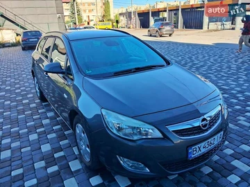 Авто Opel Astra 2011 № 8139032