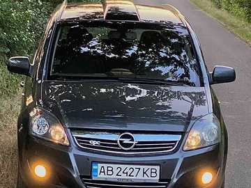 Авто Opel Zafira 2010 № 8139209