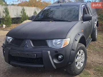 Авто Mitsubishi L 200 2006 № 8139219