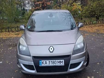 Авто Renault Scenic 2011 № 8139259