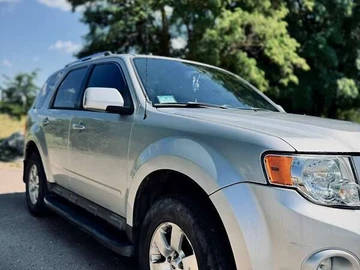 Авто Ford Escape 2010 № 8139263