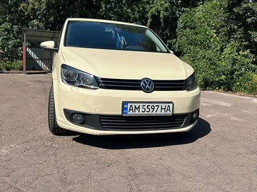 Авто Volkswagen Touran 2014 № 8139328