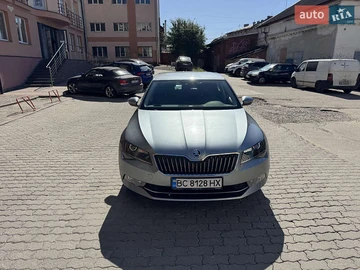 Авто Skoda Superb 2018 № 8139488
