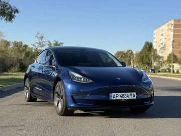 Авто Tesla Model 3 2019 № 8139627