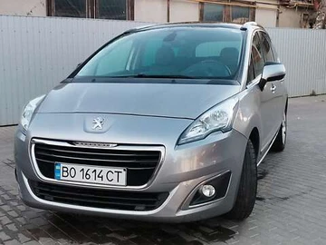 Авто Peugeot 5008 2015 № 8139783