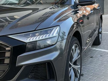 Авто Audi Q8 2018 № 8139805