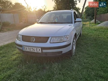 Авто Volkswagen Passat 1999 № 8139829