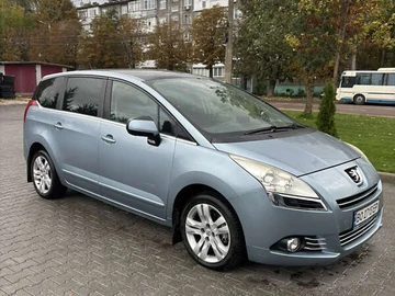 Авто Peugeot 5008 2010 № 8139906