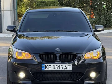 Авто BMW 5 Series 2004 № 8140031