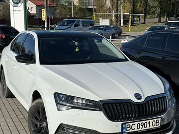 Авто Skoda Superb 2021 № 8140174