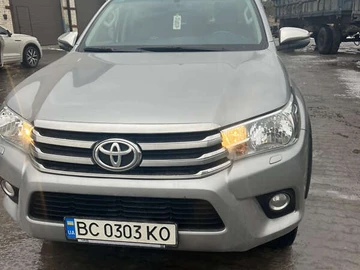 Авто Toyota Hilux 2019 № 8140176