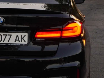 Авто BMW 5 Series 2017 № 8140177
