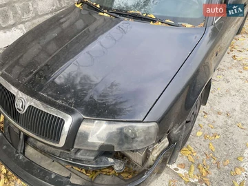 Авто Skoda Superb 2005 № 8140236