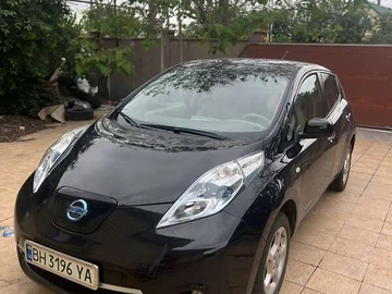 Авто Nissan Leaf 2013 № 8140240
