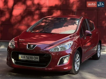Авто Peugeot 308 2011 № 8140248