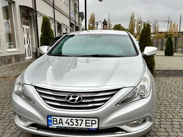 Авто Hyundai Sonata 2012 № 8140316