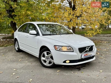 Авто Volvo S40 2011 № 8140322