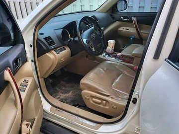 Авто Toyota Highlander 2012 № 8140354