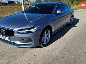 Авто Volvo S90 2018 № 8140355