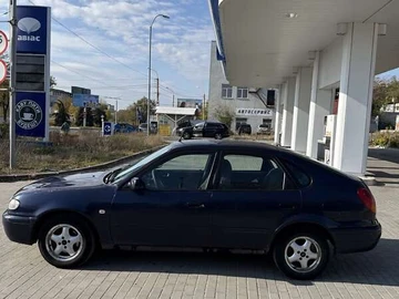 Авто Toyota Corolla 2001 № 8140461