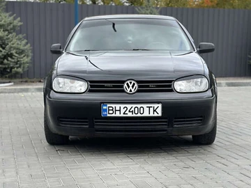 Авто Volkswagen Golf 1999 № 8140464