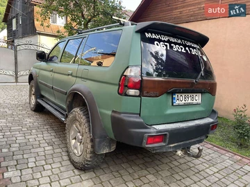 Авто Mitsubishi Pajero 2004 № 8140552