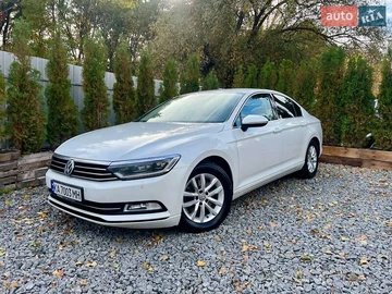 Авто Volkswagen Passat 2017 № 8140605