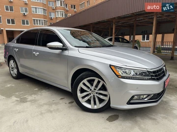 Авто Volkswagen Passat 2018 № 8140608