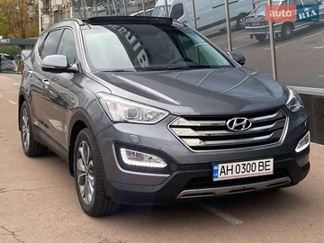 Авто Hyundai Santa Fe 2015 № 8140618