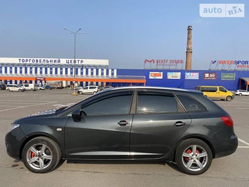 Авто SEAT Ibiza 2010 № 8140870
