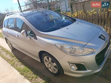 Авто Peugeot 308 2011 № 8140903
