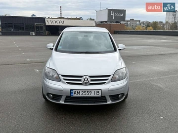 Авто Volkswagen Golf Plus 2006 № 8140995